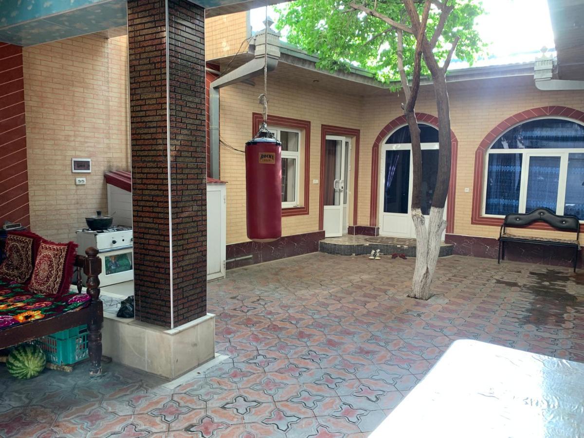 Muharram Homestay In The Neighborhood Of The Registan Square, 家族 ゲストハウス Samarkand Luaran gambar