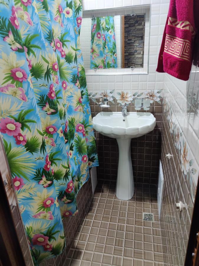 Muharram Homestay In The Neighborhood Of The Registan Square, 家族 ゲストハウス Samarkand Luaran gambar